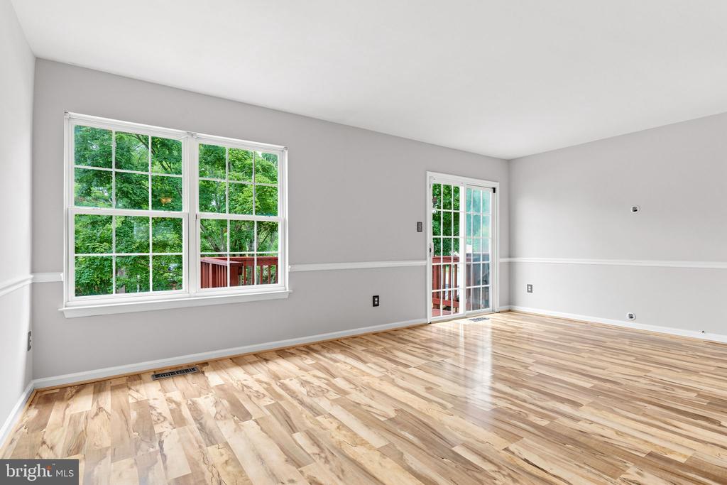 806 E VANDERBILT TERRACE SE
