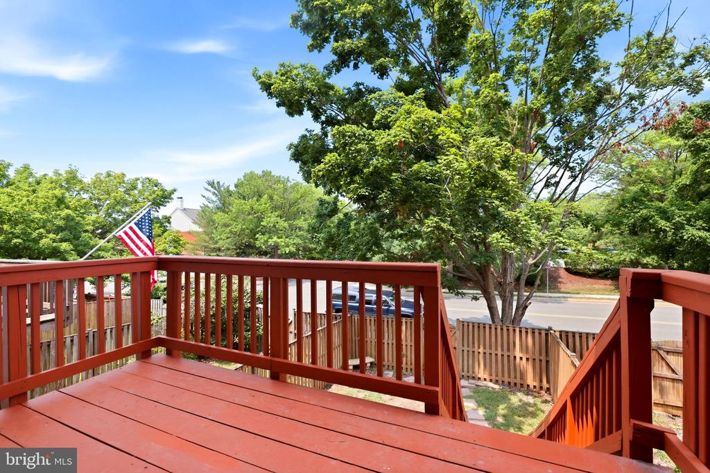 806 E VANDERBILT TERRACE SE