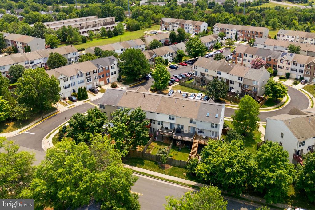 806 E VANDERBILT TERRACE SE