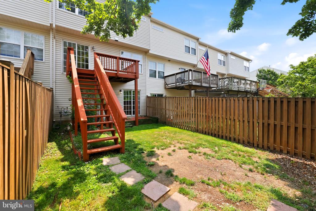 806 E VANDERBILT TERRACE SE