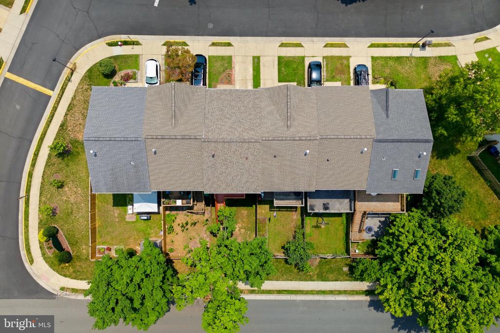 806 E VANDERBILT TERRACE SE