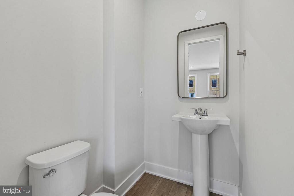 42198 SHINING STAR SQUARE Unit: HOMESITE 4534