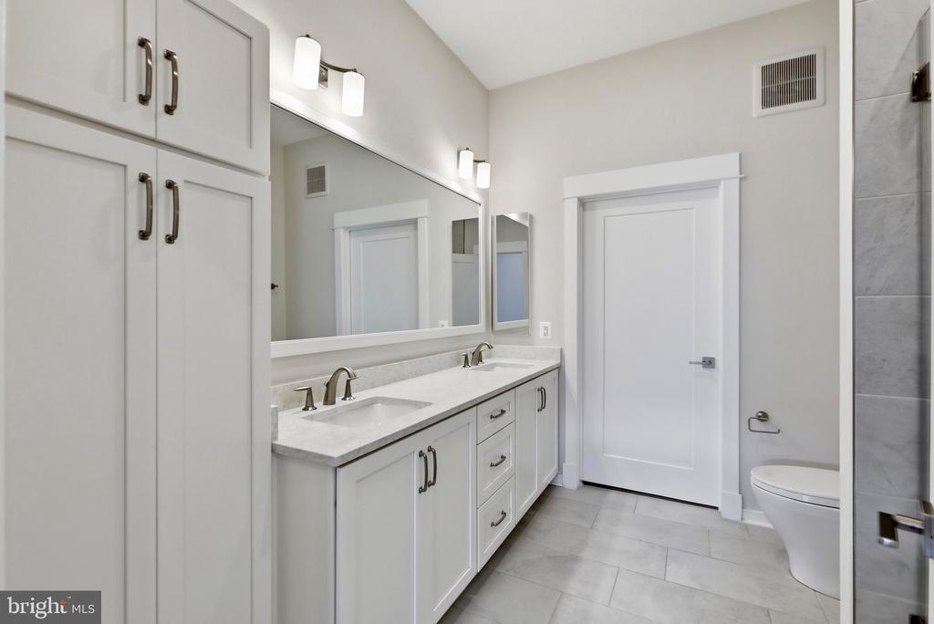 23650 HAVELOCK WALK TERRACE Unit: 407