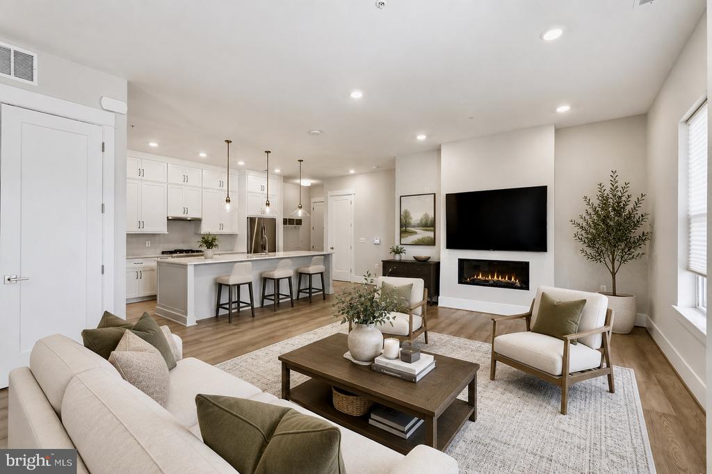 23650 HAVELOCK WALK TERRACE Unit: 407