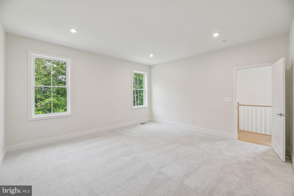 42223 PICASSO SQUARE Unit: HOMESITE 4332