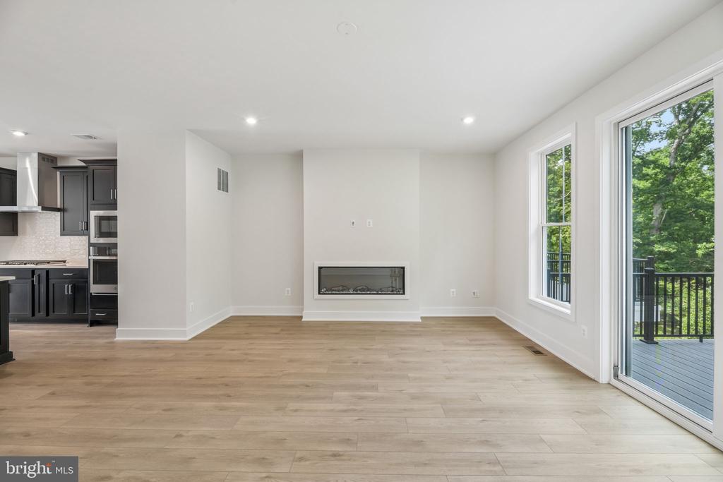 42223 PICASSO SQUARE Unit: HOMESITE 4332