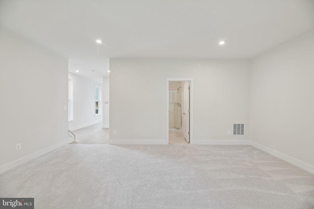 42223 PICASSO SQUARE Unit: HOMESITE 4332