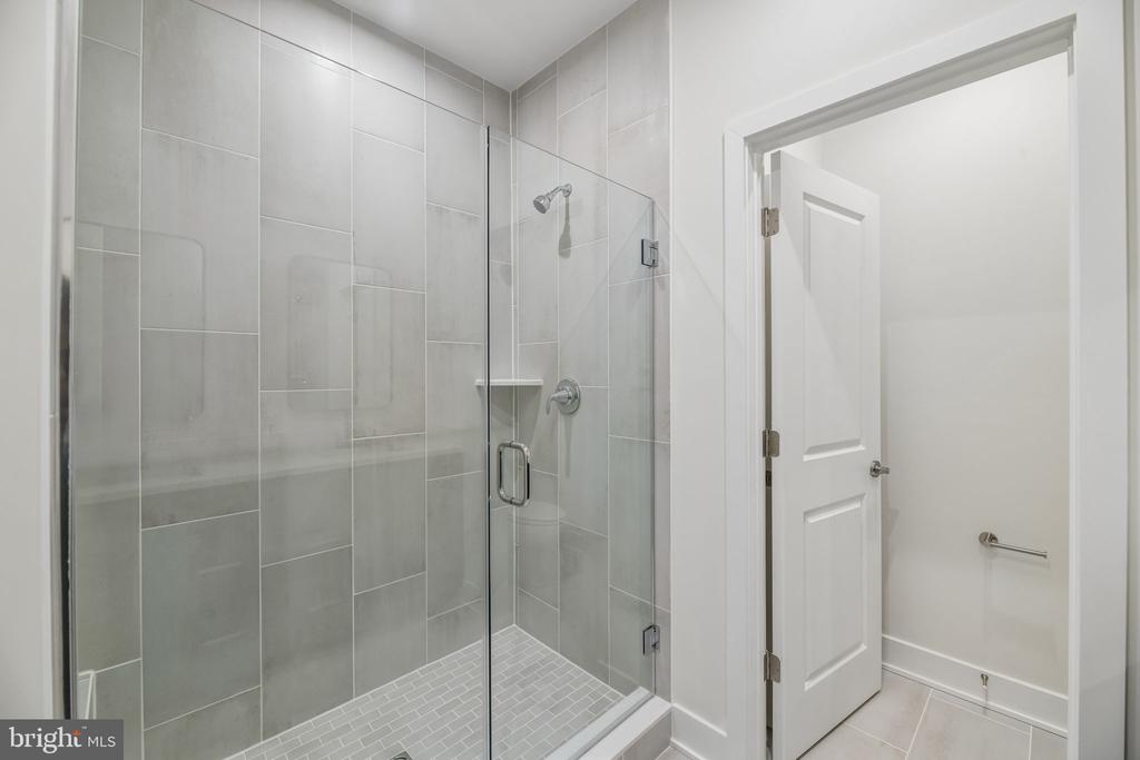 42223 PICASSO SQUARE Unit: HOMESITE 4332