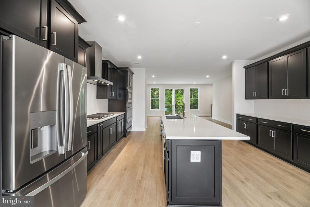 42223 PICASSO SQUARE Unit: HOMESITE 4332