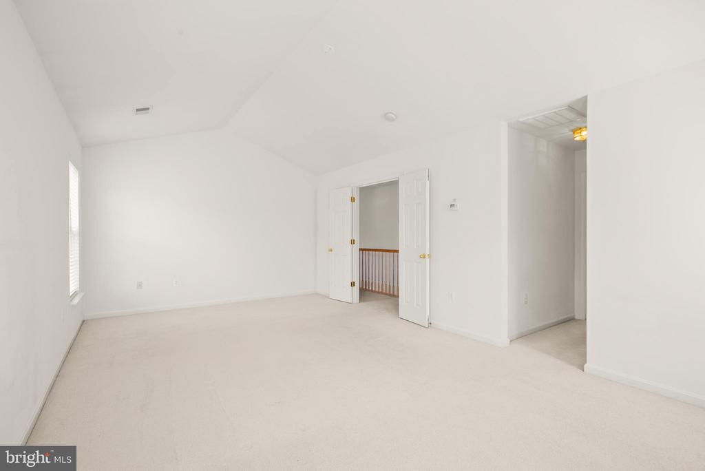 17481 TEDLER CIRCLE