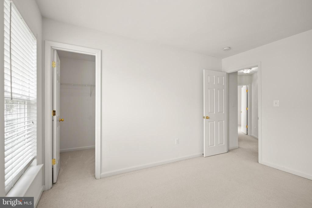 17481 TEDLER CIRCLE