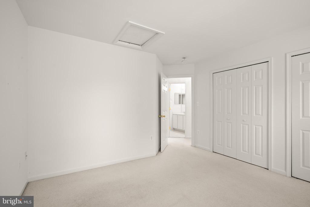 17481 TEDLER CIRCLE