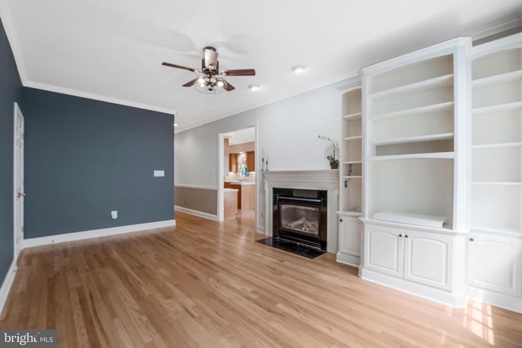 10 MEMORIAL DRIVE NW