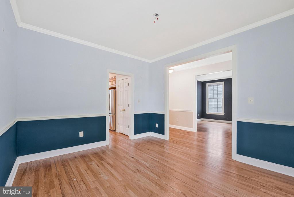 10 MEMORIAL DRIVE NW