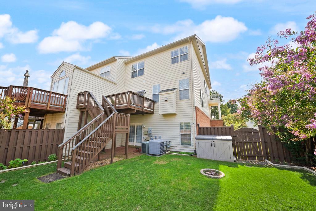 25488 CROSSFIELD DRIVE