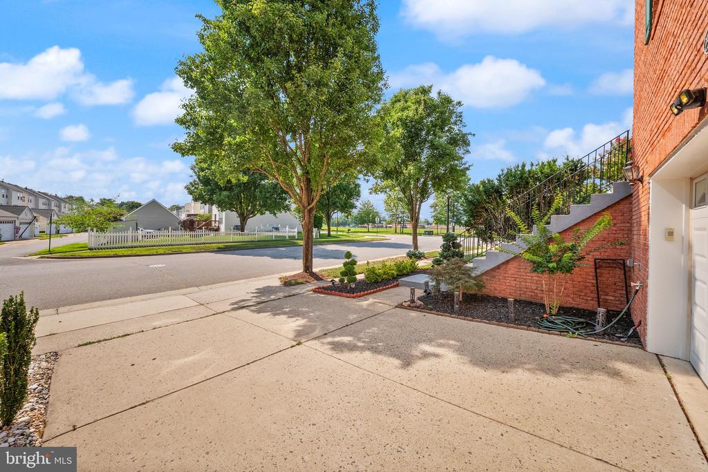 25488 CROSSFIELD DRIVE
