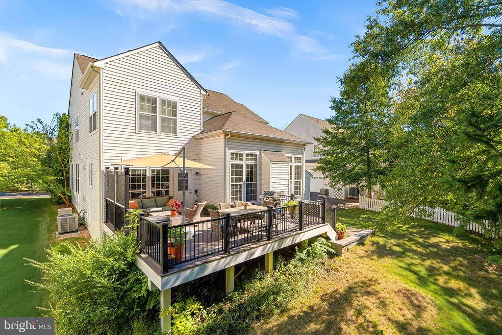 21553 CENTER POINT CIRCLE