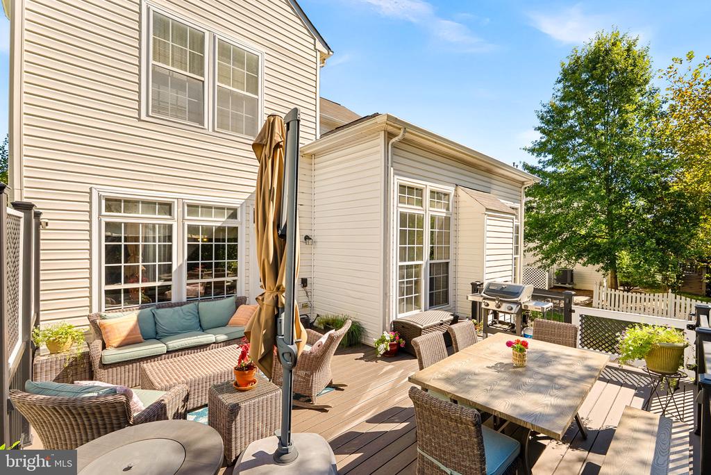 21553 CENTER POINT CIRCLE