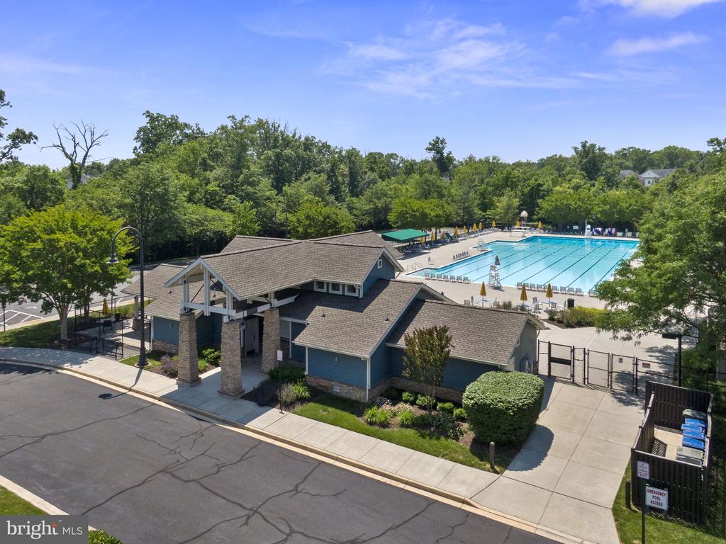 21553 CENTER POINT CIRCLE