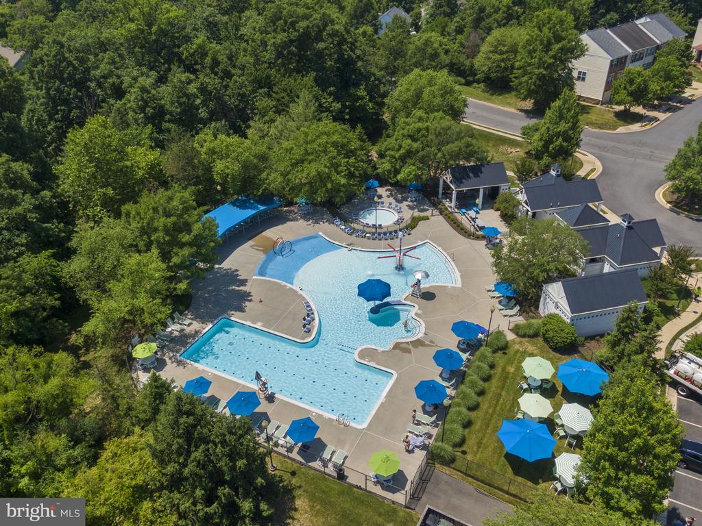 21553 CENTER POINT CIRCLE