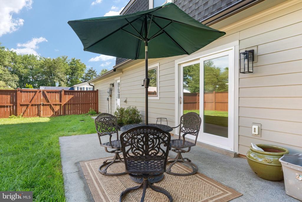 401 CRESTWOOD SW