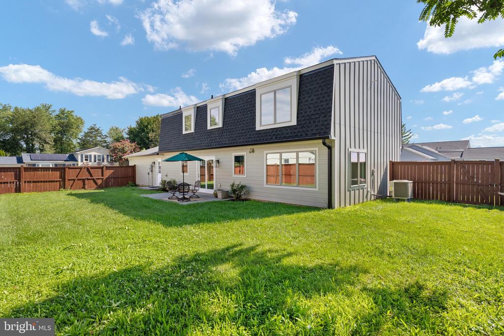 401 CRESTWOOD SW