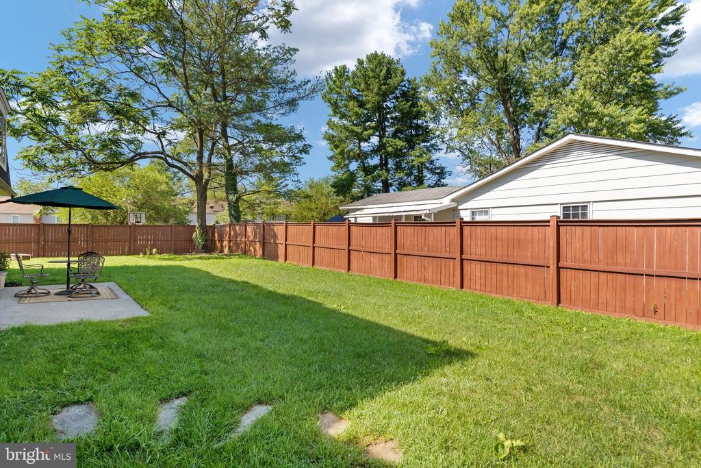 401 CRESTWOOD SW