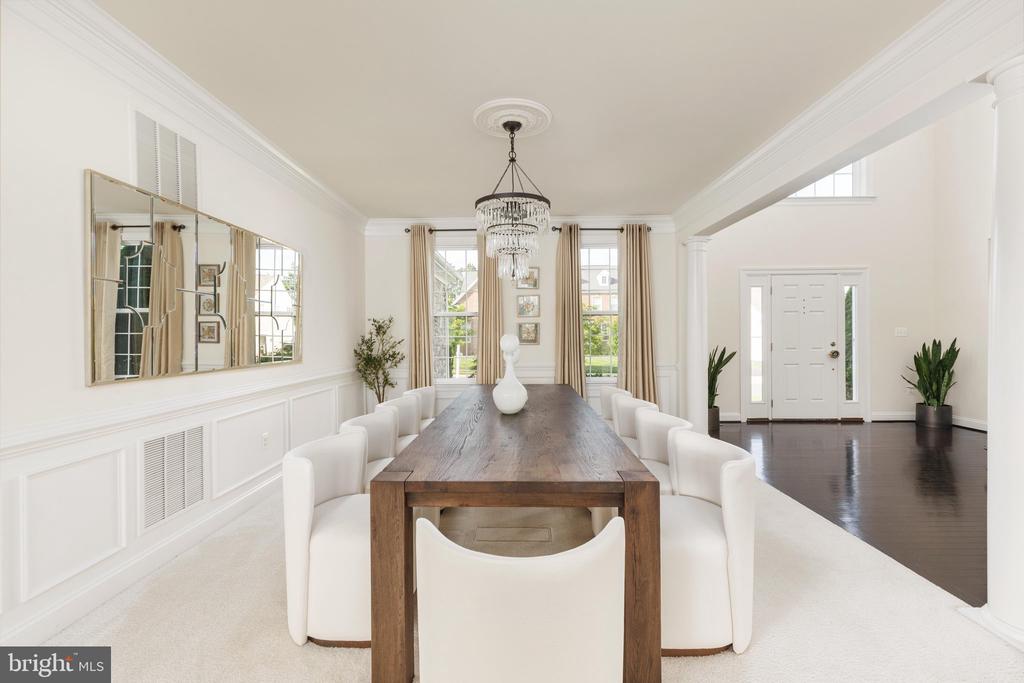 1407 BALDERSTON COURT NE