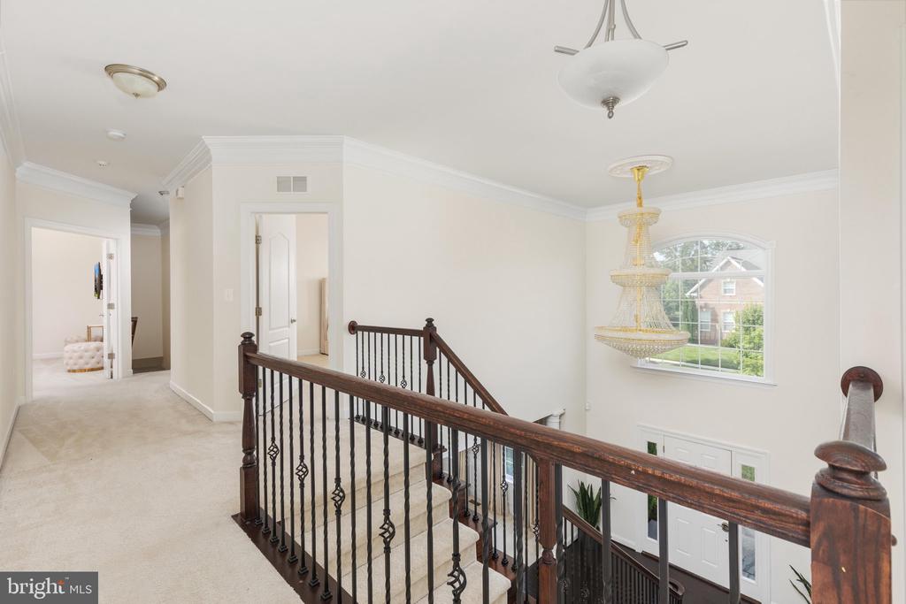 1407 BALDERSTON COURT NE
