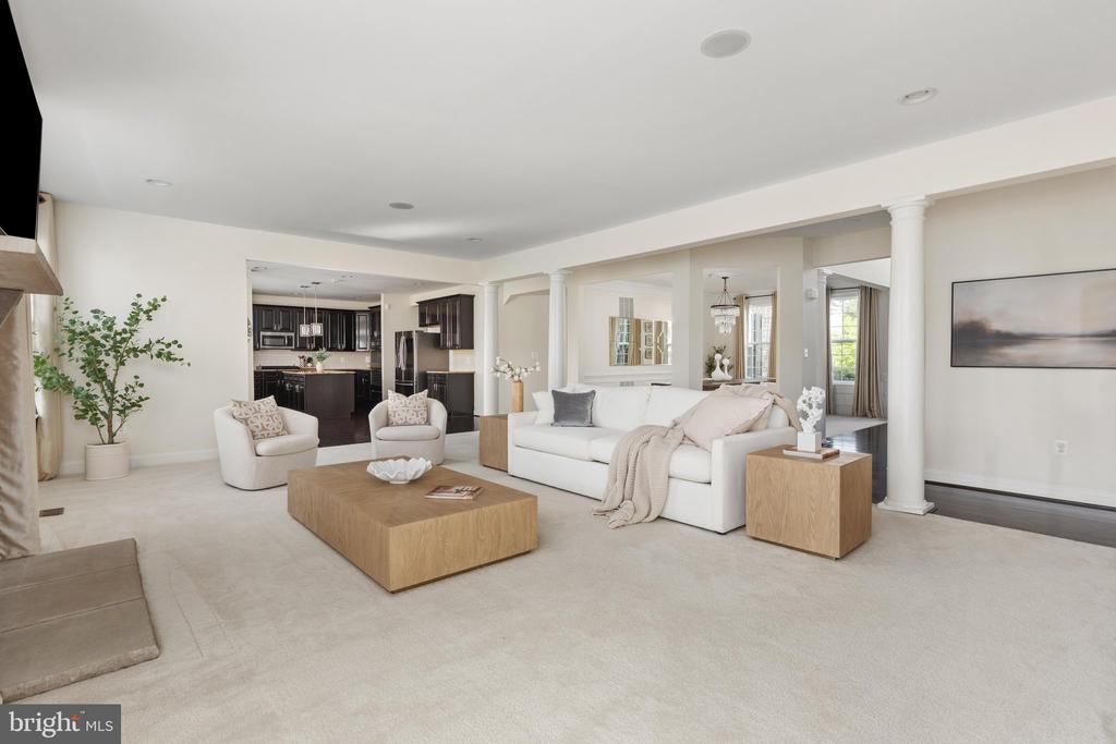 1407 BALDERSTON COURT NE