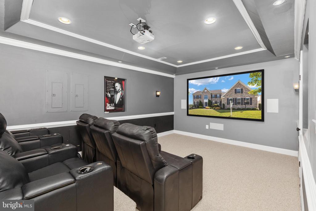 1407 BALDERSTON COURT NE