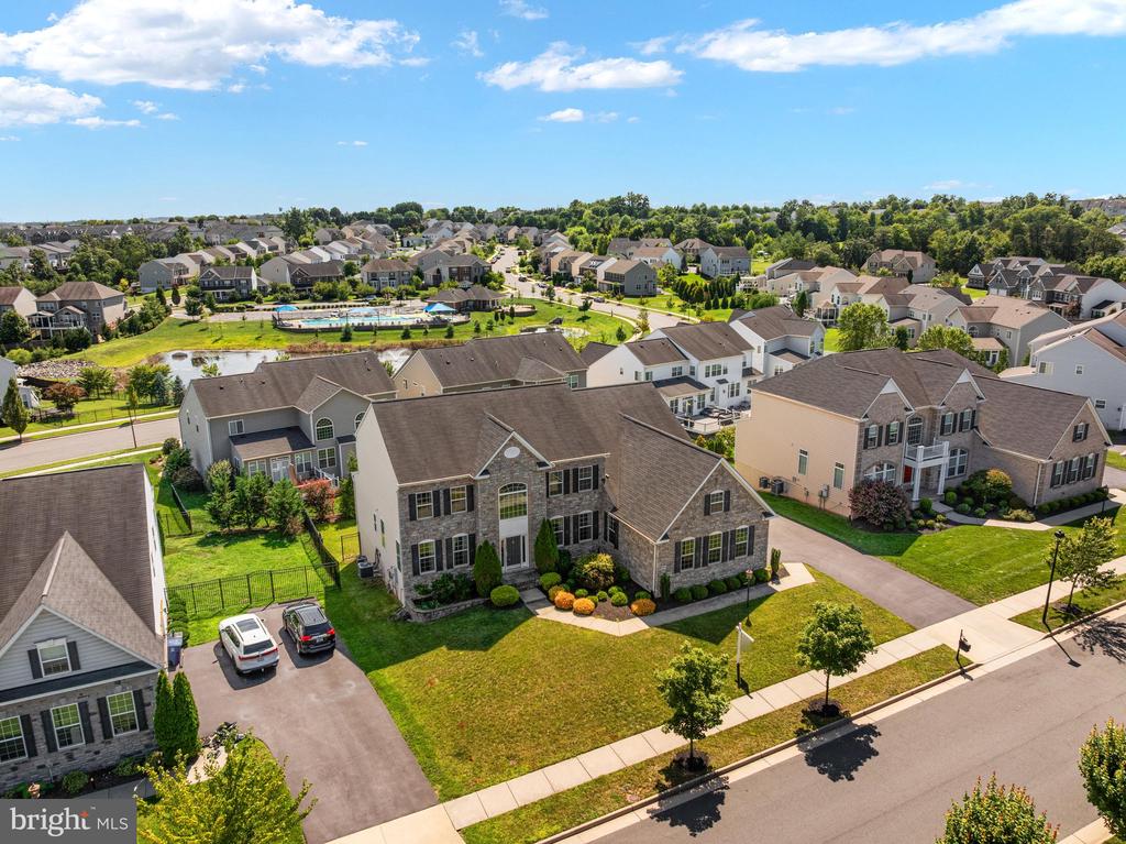 1407 BALDERSTON COURT NE