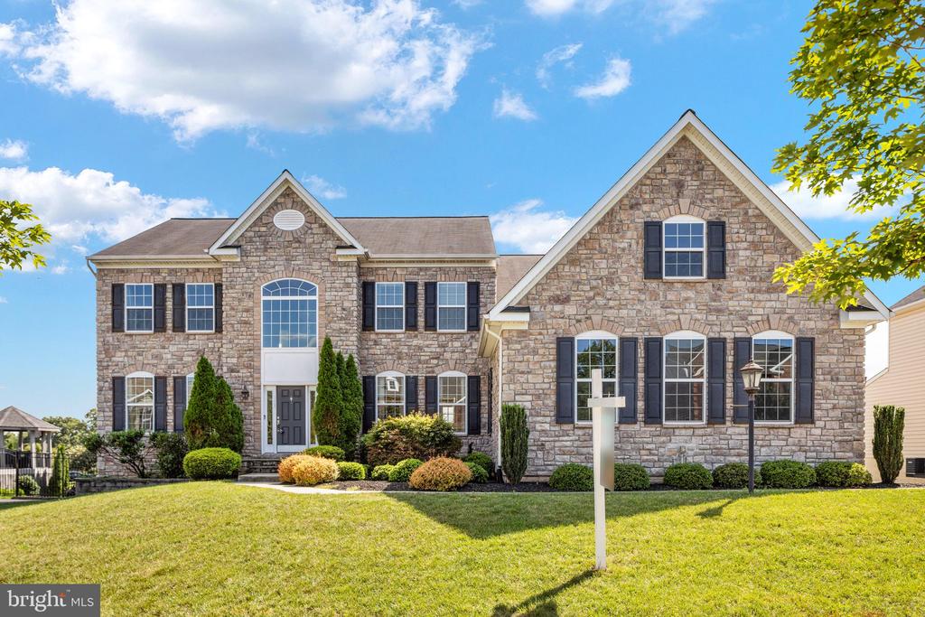 1407 BALDERSTON COURT NE