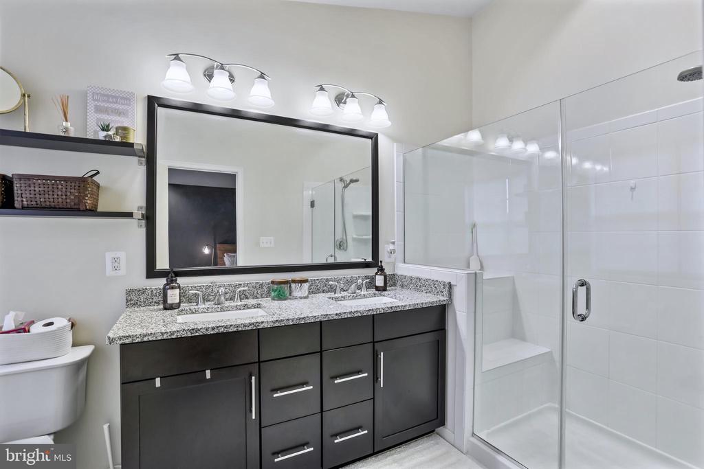 22462 CAMBRIDGEPORT SQUARE