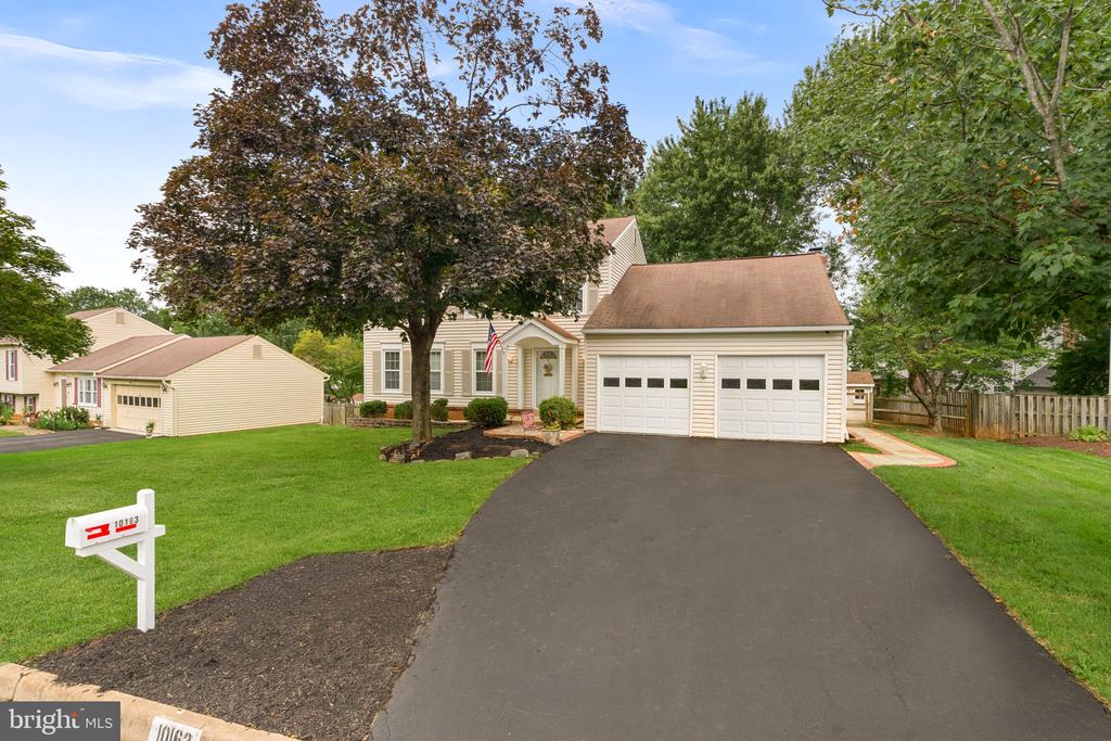 10163 YORKTOWN WAY