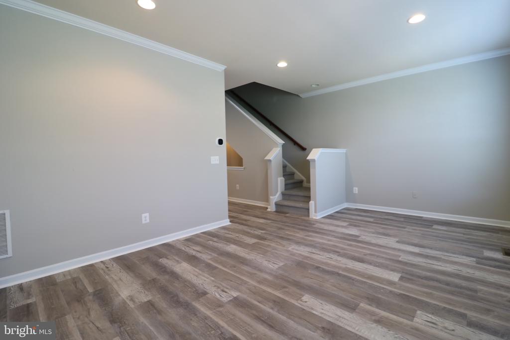 25585 FELTRE TERRACE