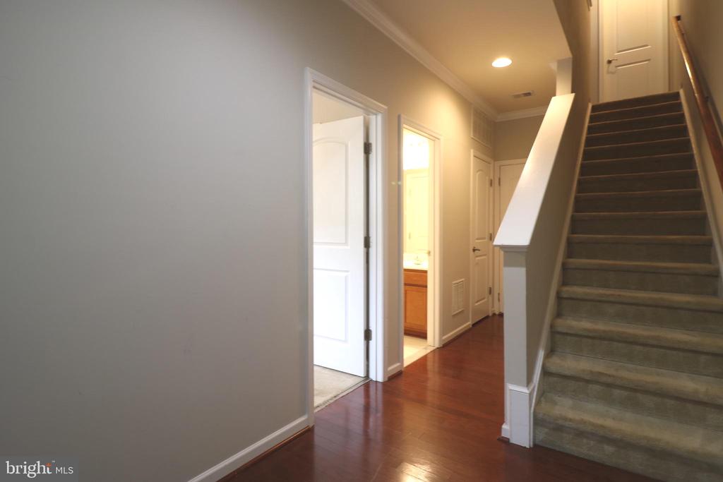 25585 FELTRE TERRACE