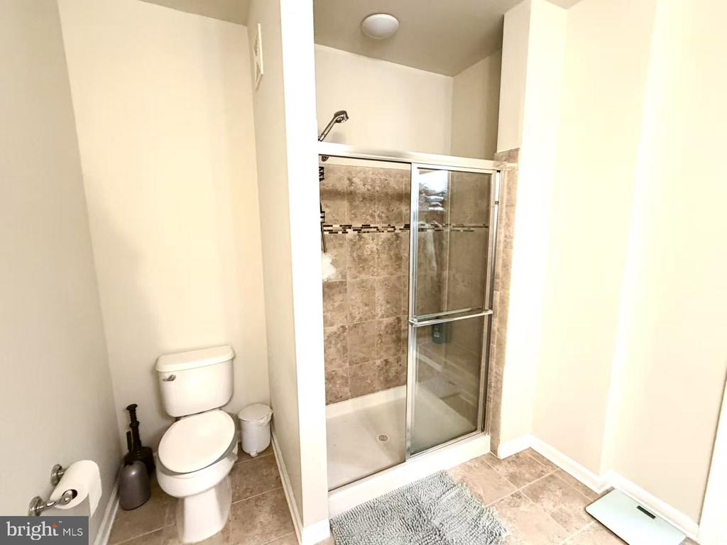 42797 BURRELL SQUARE