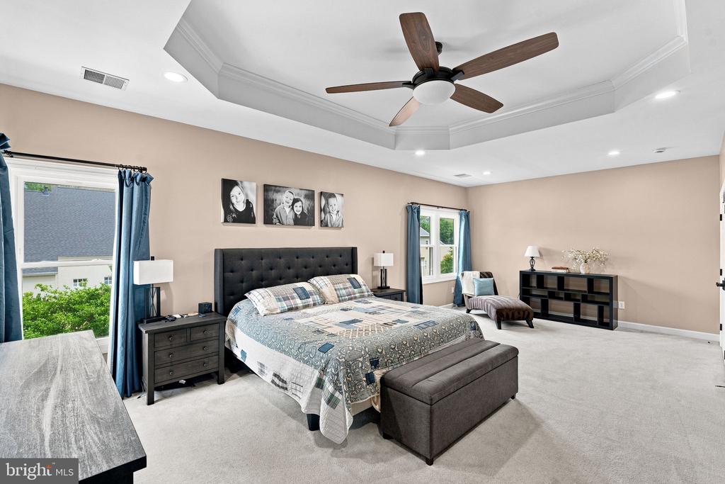 21476 GLEBE VIEW DRIVE