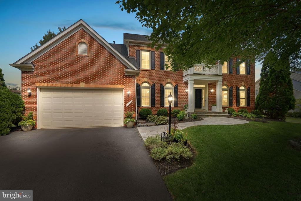 21476 GLEBE VIEW DRIVE