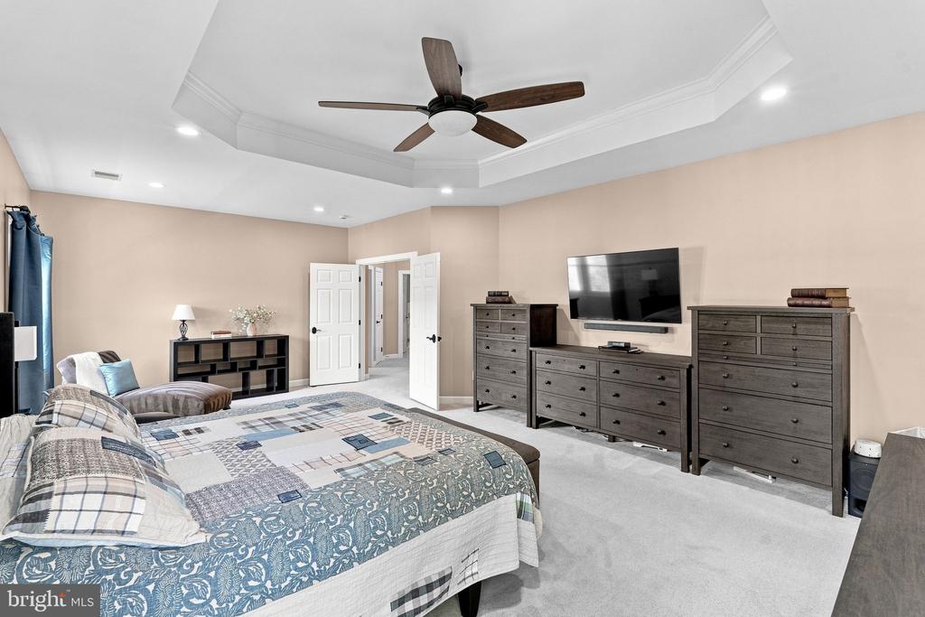 21476 GLEBE VIEW DRIVE
