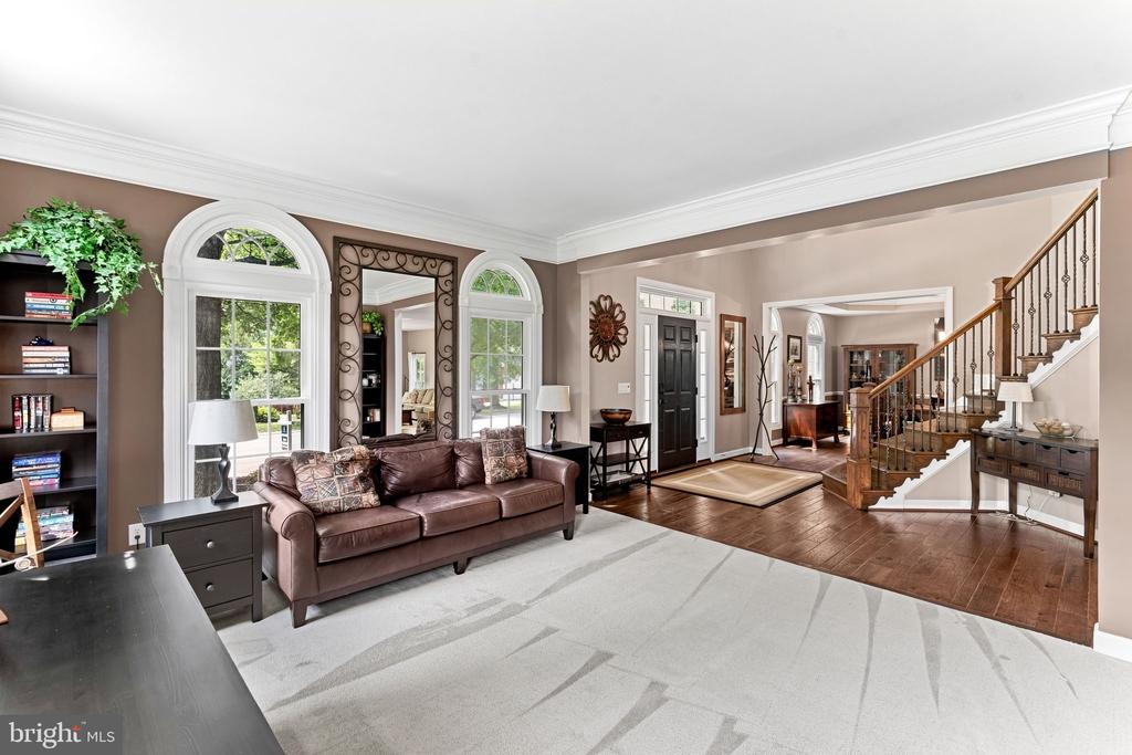 21476 GLEBE VIEW DRIVE