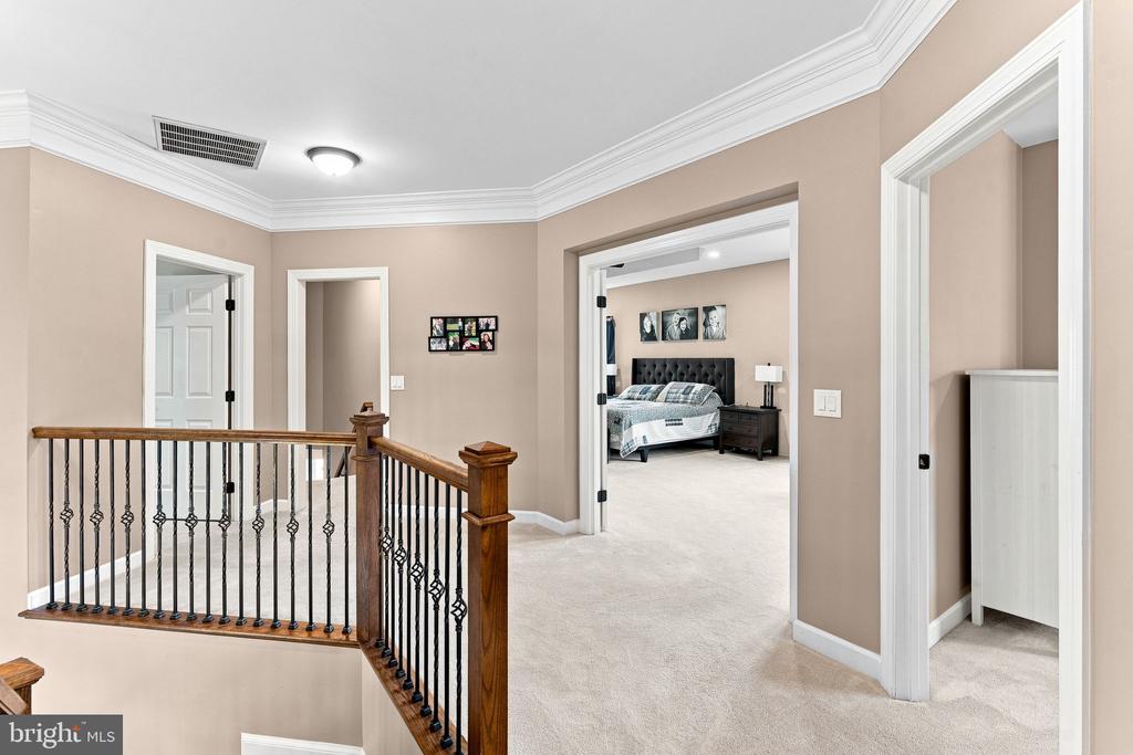 21476 GLEBE VIEW DRIVE