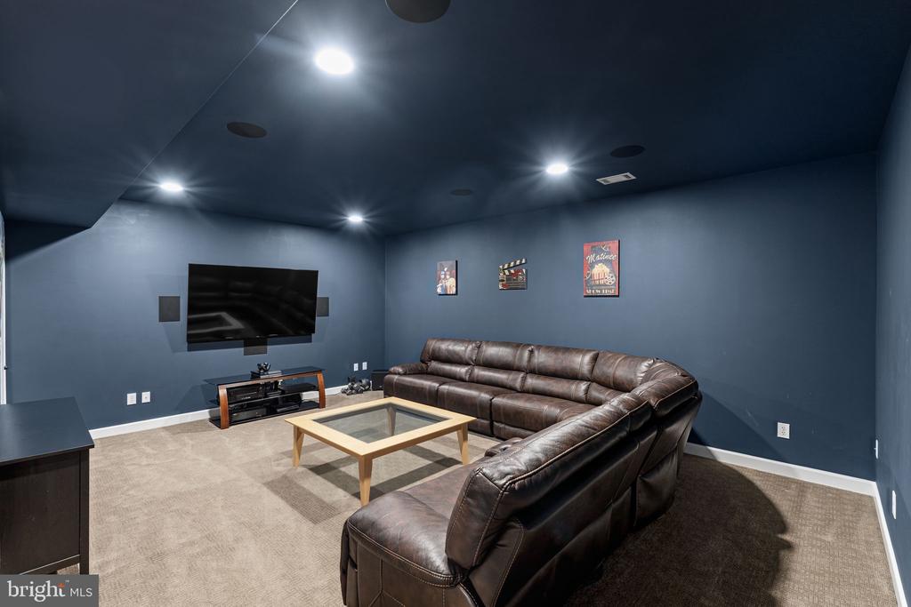 21476 GLEBE VIEW DRIVE