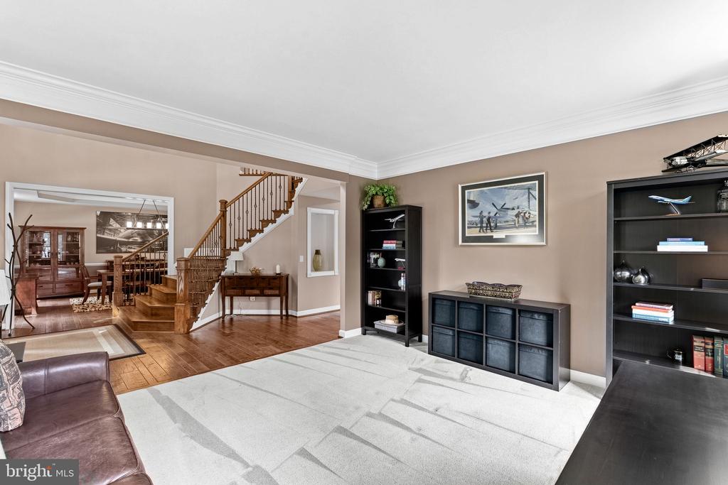 21476 GLEBE VIEW DRIVE
