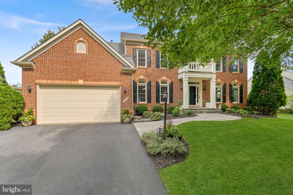 21476 GLEBE VIEW DRIVE