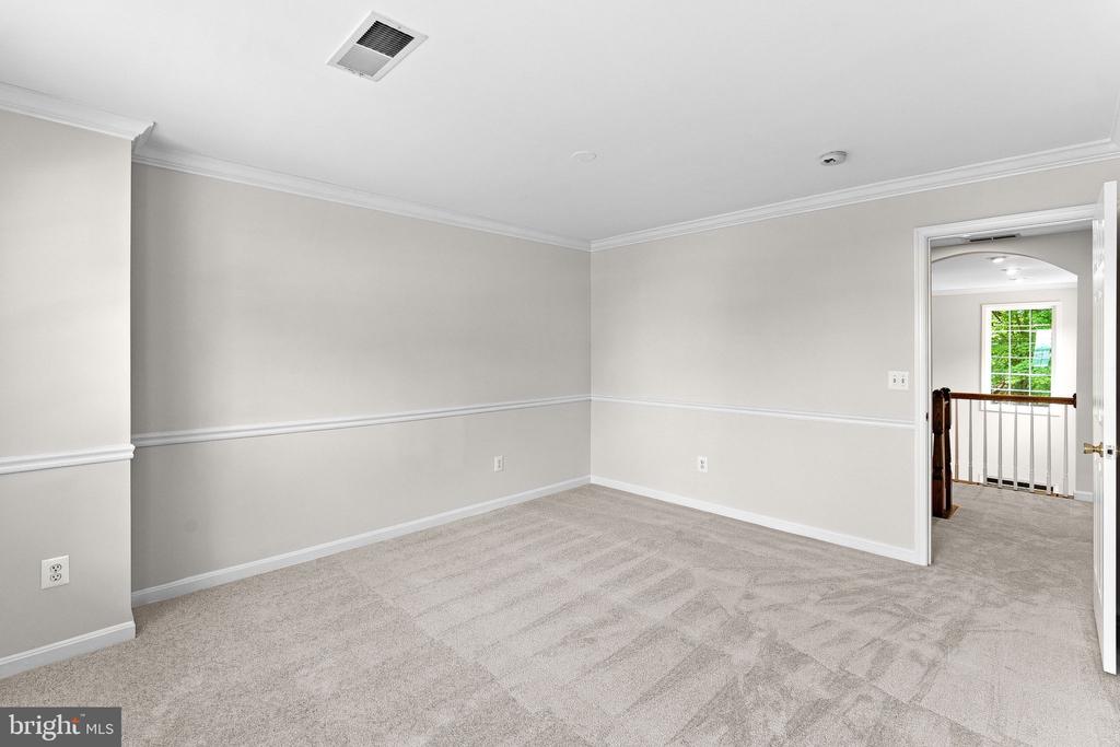 42773 REYNWOOD PLACE