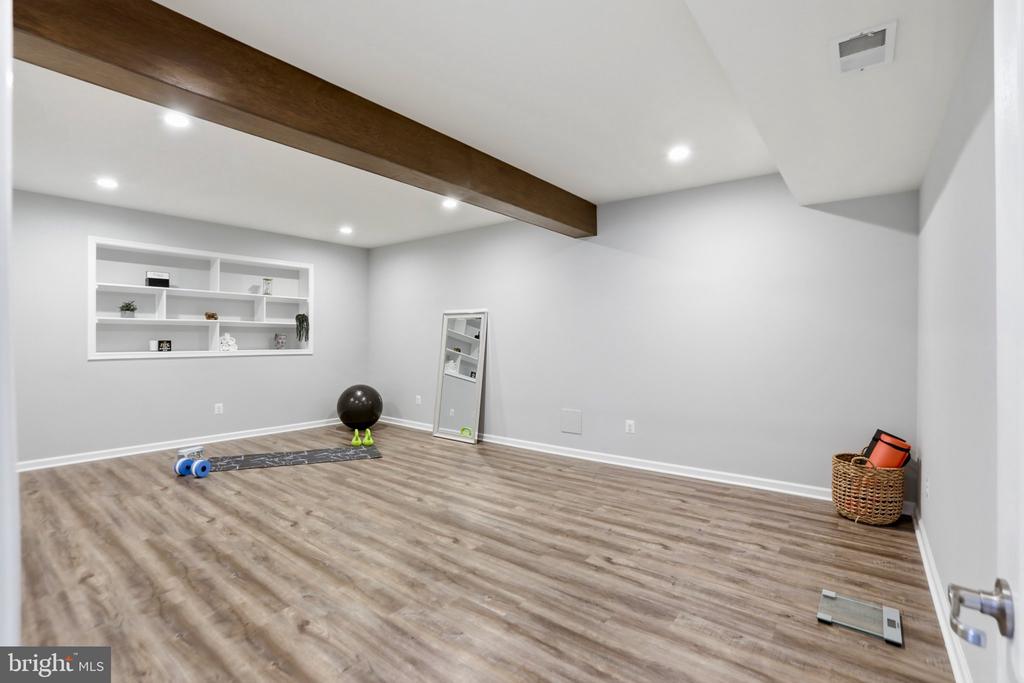 20956 GOOSE PRESERVE DRIVE