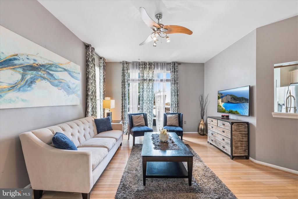20414 COOL FERN SQUARE