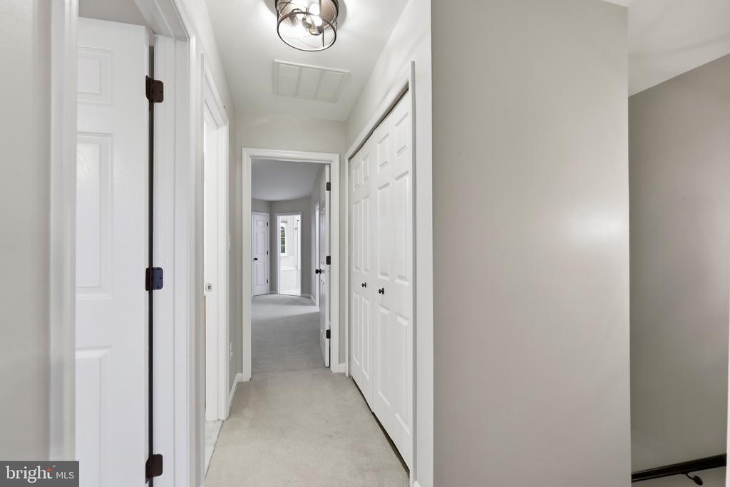 1179 CAMBRIA TERRACE NE
